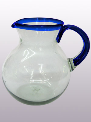 Borde Azul Cobalto / Jarra de vidrio soplado con borde azul cobalto / Ésta clásica jarra es perfecta para servir cualquier tipo de bebidas refrescantes.